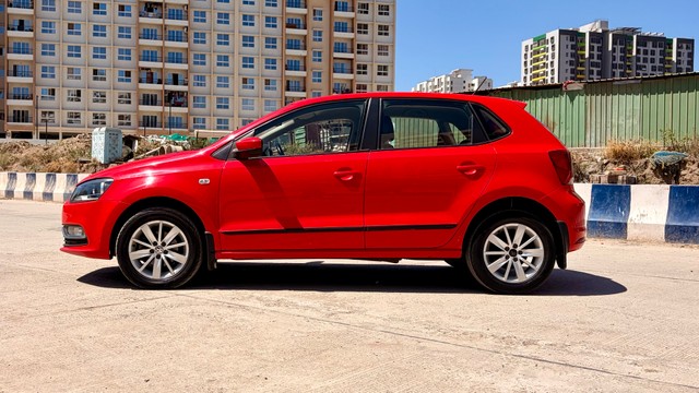 Second-hand 2015 Volkswagen Polo 1.5 TDI Highline for sale in Pune-3