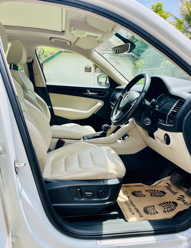 Second-hand 2019 Skoda Kodiaq 2.0 TDI Style for sale in Pune-13