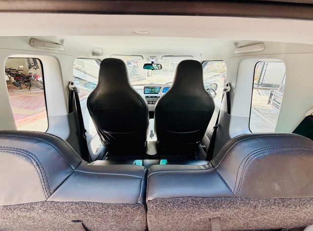 Second-hand 2023 MG Comet EV Play for sale in Pune-11