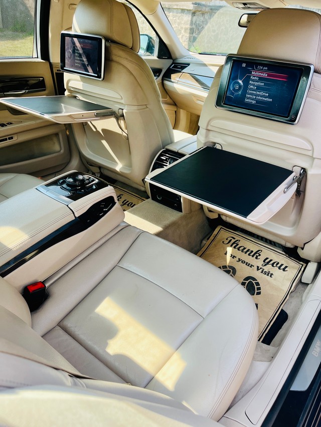 Second-hand 2014 BMW 7 Series Signature 730Ld for sale in Pune-11