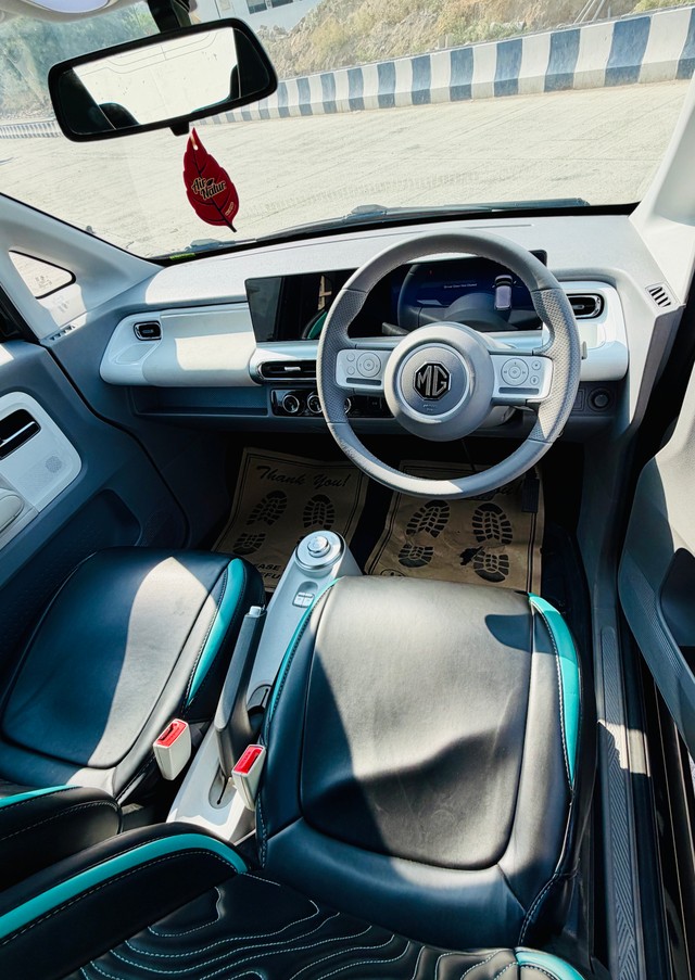 Second-hand 2023 MG Comet EV Play for sale in Pune-8