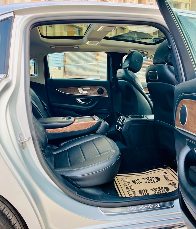 Second-hand 2019 Mercedes-Benz E-Class Exclusive E 220 d BSIV for sale in Pune-12