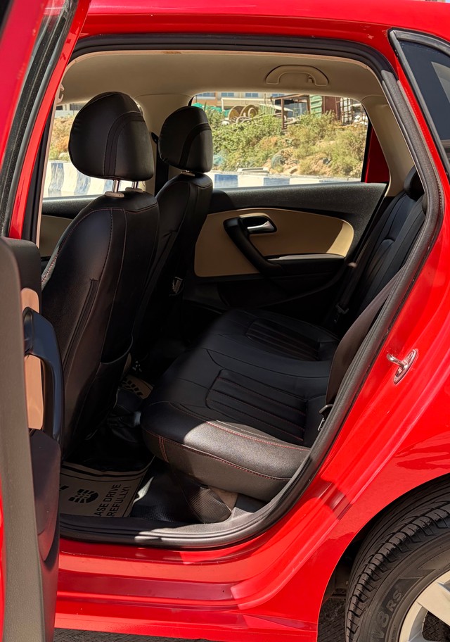 Second-hand 2015 Volkswagen Polo 1.5 TDI Highline for sale in Pune-11