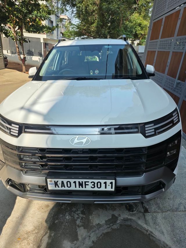 Hyundai Alcazar सिग्नेचर डीजल एटी Second-hand 2025 Hyundai Alcazar सिग्नेचर डीजल एटी for sale in Bangalore