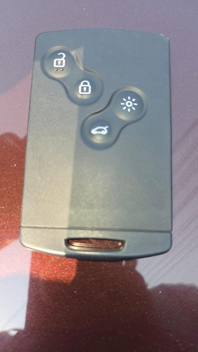 Second-hand 2018 Renault Captur 1.5 Petrol RXE for sale in Ghaziabad-8