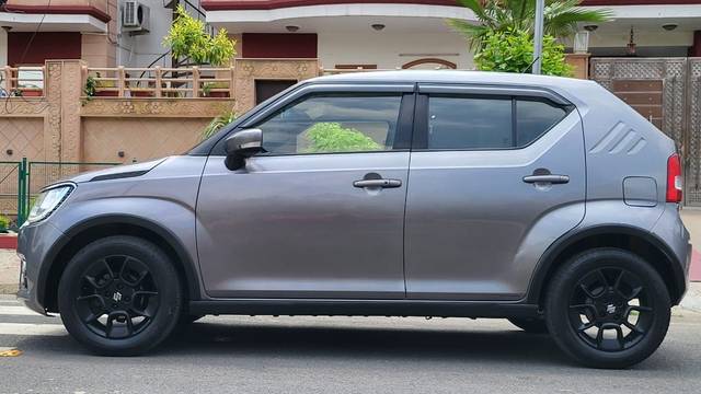 https://images10.gaadi.com/usedcar_image/07B8C446-E3AF-4540-BB9B-625320ABA83E/original/a89ff077-6ea1-455a-802b-157dfa97977d.jpg?imwidth=6402