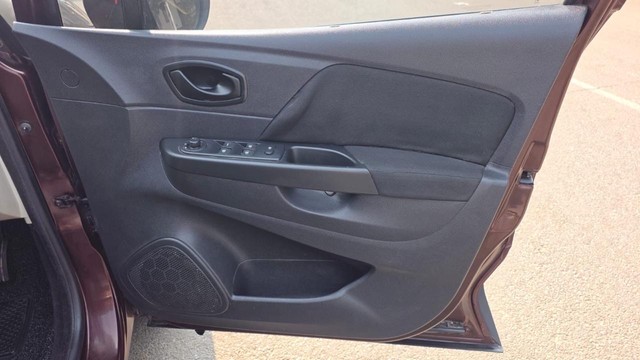 Second-hand 2018 Renault Captur 1.5 Petrol RXE for sale in Ghaziabad-6