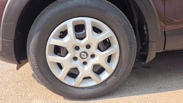 Second-hand 2018 Renault Captur 1.5 Petrol RXE for sale in Ghaziabad-7