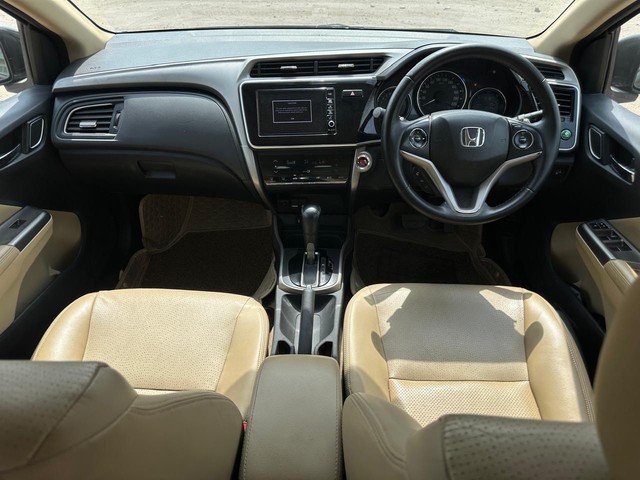 Second-hand 2017 Honda City i VTEC VX for sale in New Delhi-10