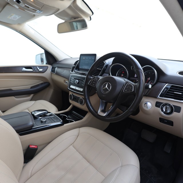 Second-hand 2017 Mercedes-Benz GLE 400 4MATIC for sale in New Delhi-11