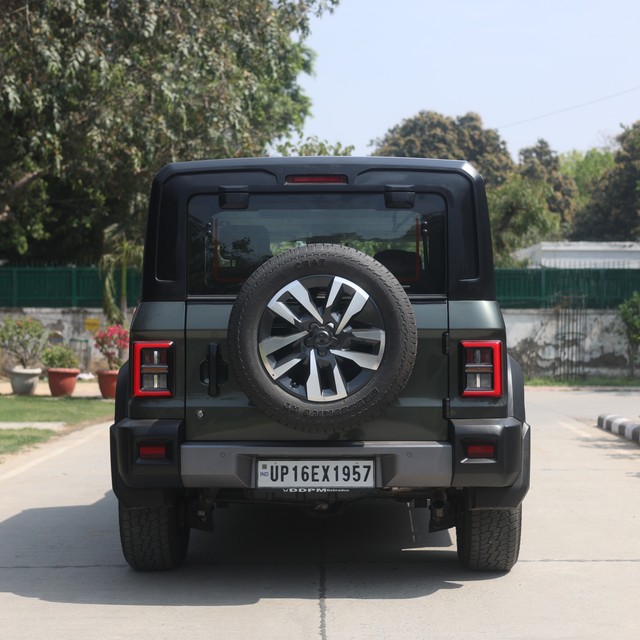 Second-hand 2025 Mahindra Thar ROXX AX7L 4WD Diesel AT for sale in New Delhi-1
