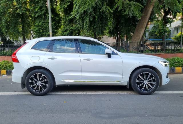 https://images10.gaadi.com/usedcar_image/0B1C55BE-F7E7-469D-AA39-A705A48EAB59/original/9184e399-4260-4fac-b559-3e4a2be6447b.jpg?imwidth=6401