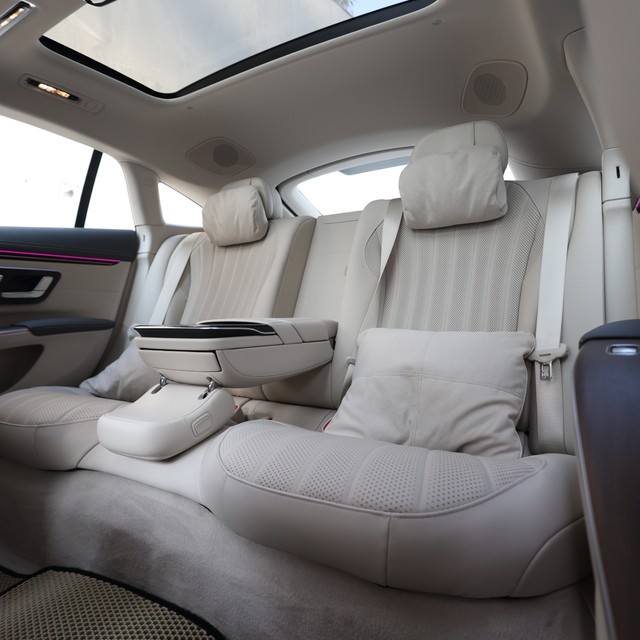 Mercedes-Benz EQS 580 4Matic - Photo 6