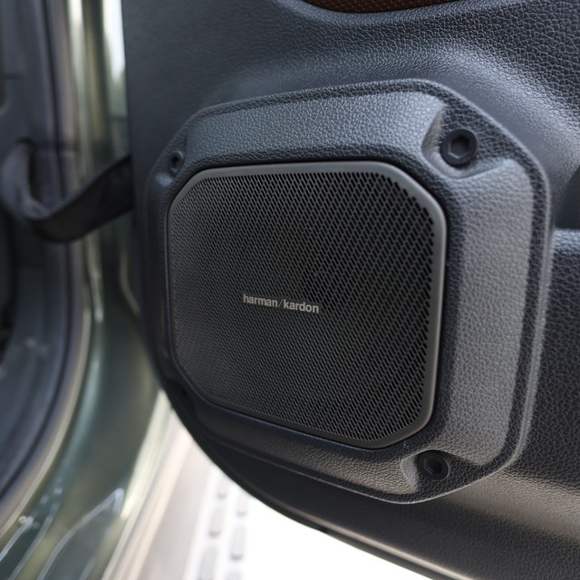 Second-hand 2025 Mahindra Thar ROXX AX7L 4WD Diesel AT for sale in New Delhi-13