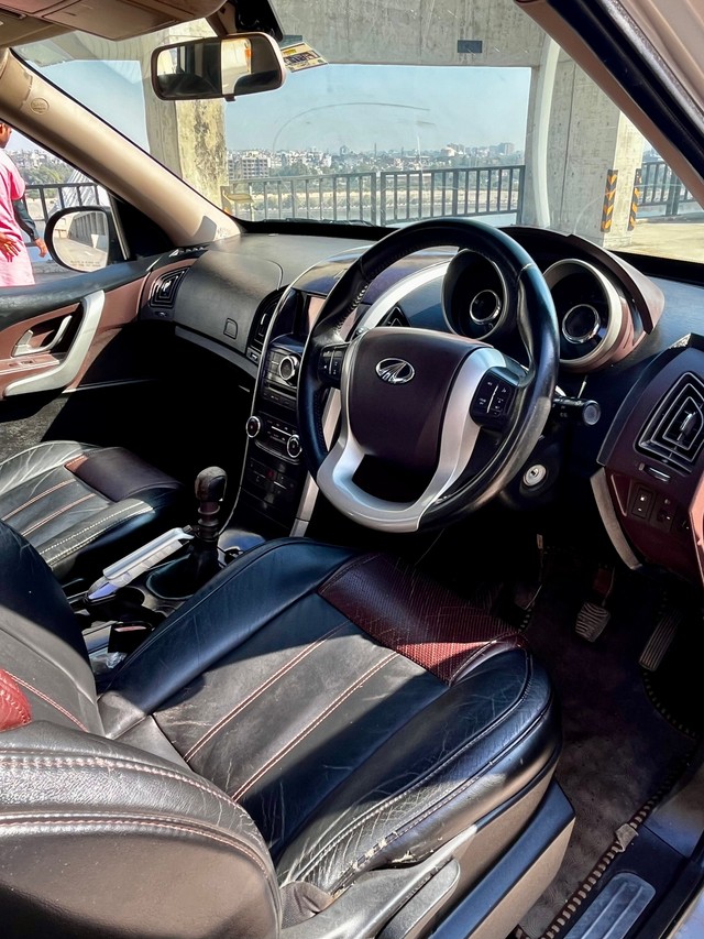Second-hand 2012 Mahindra XUV500 W8 2WD for sale in Ahmedabad-13