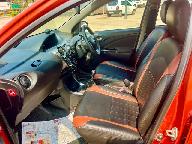 Second-hand 2014 Toyota Etios Cross 1.4L VD for sale in Ahmedabad-10