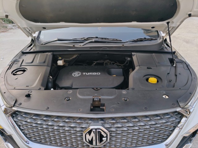 Second-hand 2019 MG Hector Sharp Diesel MT BSIV for sale in Mumbai-4