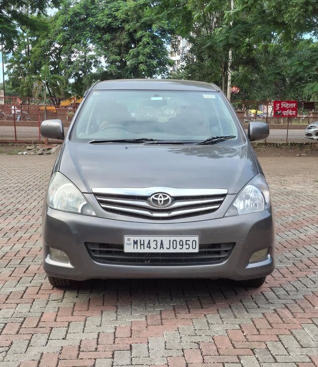Toyota Innova 2.5 V Diesel 7-seater Second-hand 2011 Toyota Innova 2.5 V Diesel 7-seater for sale in Nashik