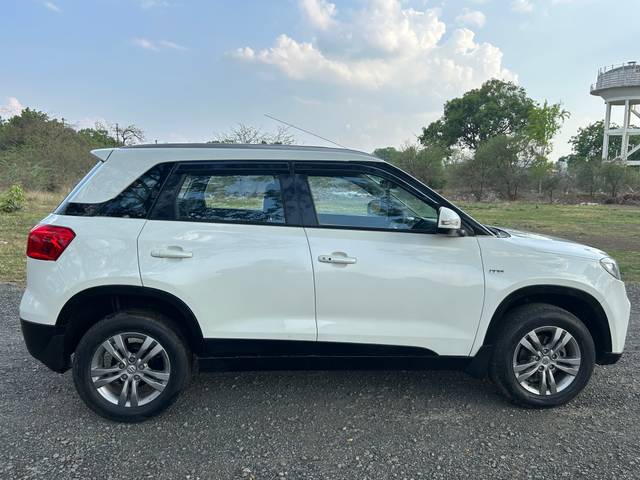 https://images10.gaadi.com/usedcar_image/15F0DB77-37AF-45B4-BF5F-684C6905C710/original/22affabd-a275-443e-85fc-a28ffbb692d4.jpg?imwidth=6401