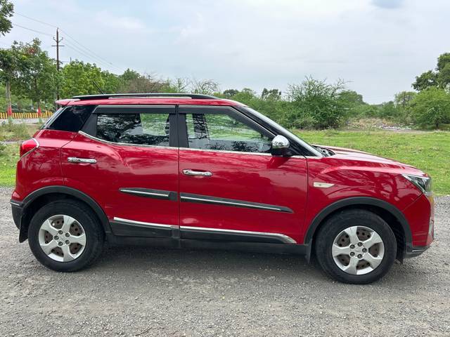 https://images10.gaadi.com/usedcar_image/15F0DB77-37AF-45B4-BF5F-684C6905C710/original/d108fe8a-c2eb-429e-a759-32e7aabbb0c8.jpg?imwidth=6401