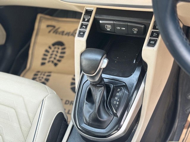 Second-hand 2022 Kia Carens Luxury Plus Diesel 7Str BSVI for sale in Thane-11