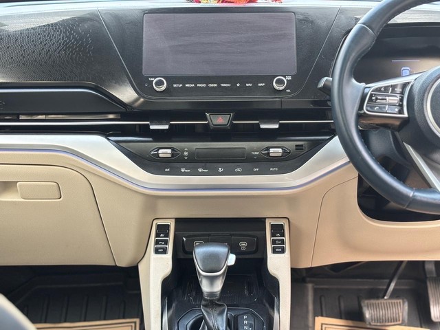Second-hand 2022 Kia Carens Luxury Plus Diesel 7Str BSVI for sale in Thane-14