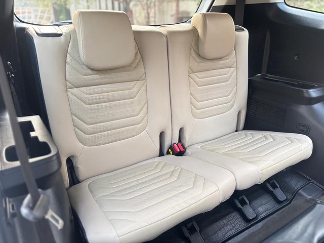 Second-hand 2022 Kia Carens Luxury Plus Diesel 7Str BSVI for sale in Thane-17