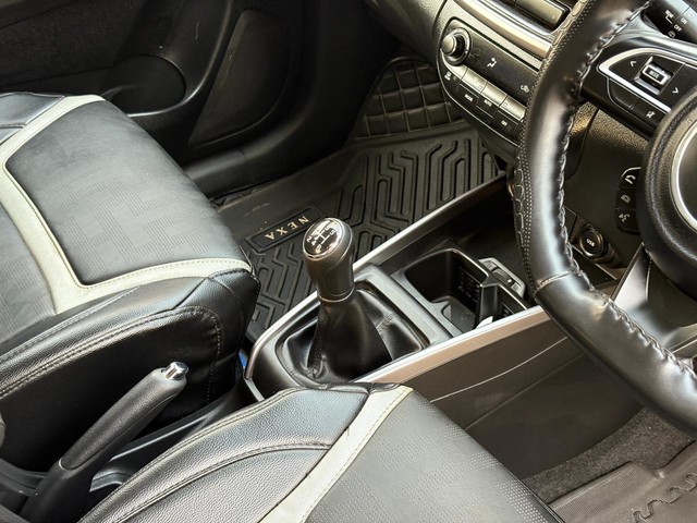 Second-hand 2024 Maruti Suzuki XL6 Zeta CNG for sale in Thane-7