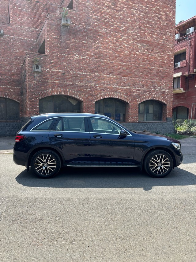 Mercedes-Benz GLC 200 Second-hand 2021 Mercedes-Benz GLC 200 for sale in New Delhi-1
