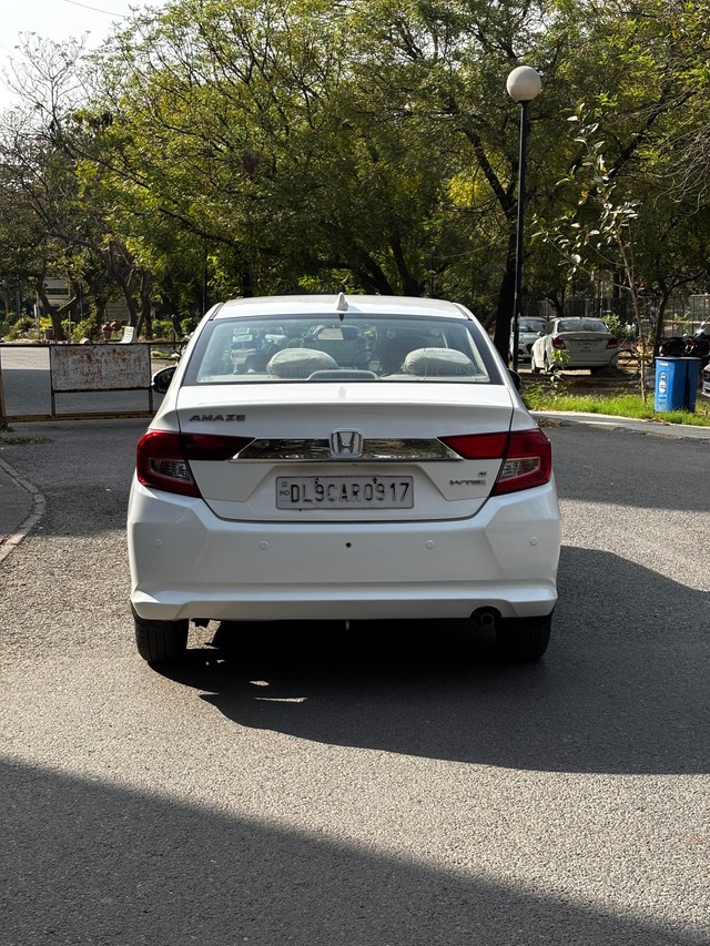Second-hand 2018 Honda Amaze V CVT Petrol BSIV for sale in New Delhi-6