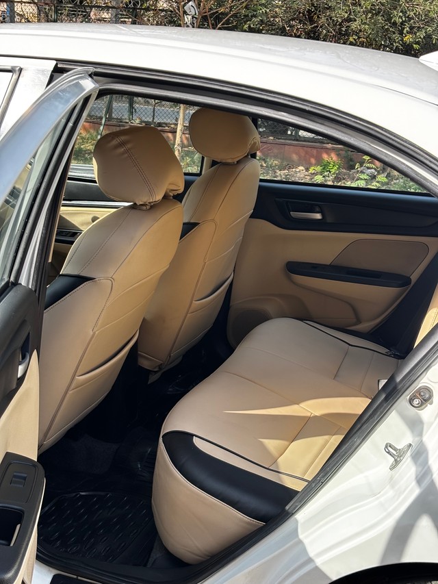 Second-hand 2018 Honda Amaze V CVT Petrol BSIV for sale in New Delhi-11