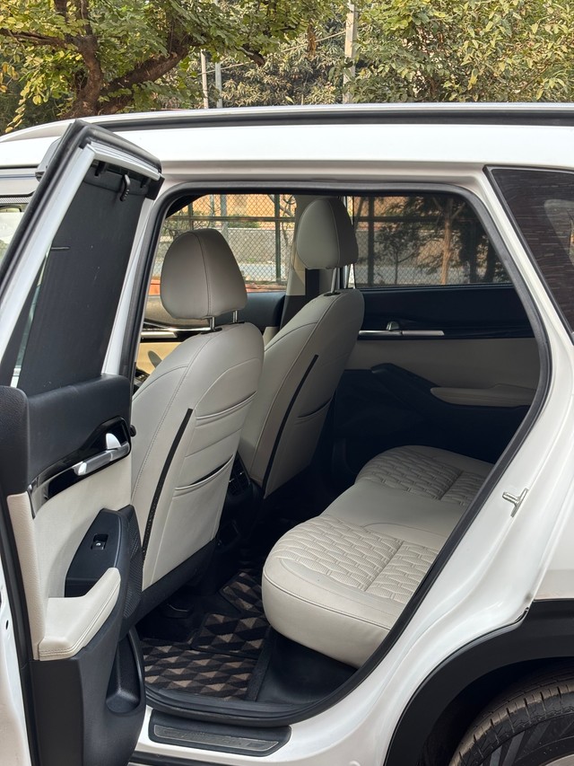 Second-hand 2020 Kia Seltos HTX IVT G for sale in New Delhi-10