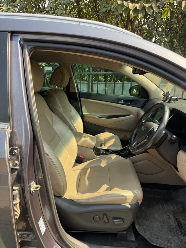 Hyundai Tucson 2.0 e-VGT 2WD MT Second-hand 2017 Hyundai Tucson 2.0 e-VGT 2WD MT for sale in Mumbai-10
