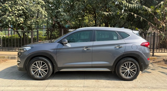 Hyundai Tucson 2.0 e-VGT 2WD MT Second-hand 2017 Hyundai Tucson 2.0 e-VGT 2WD MT for sale in Mumbai-4