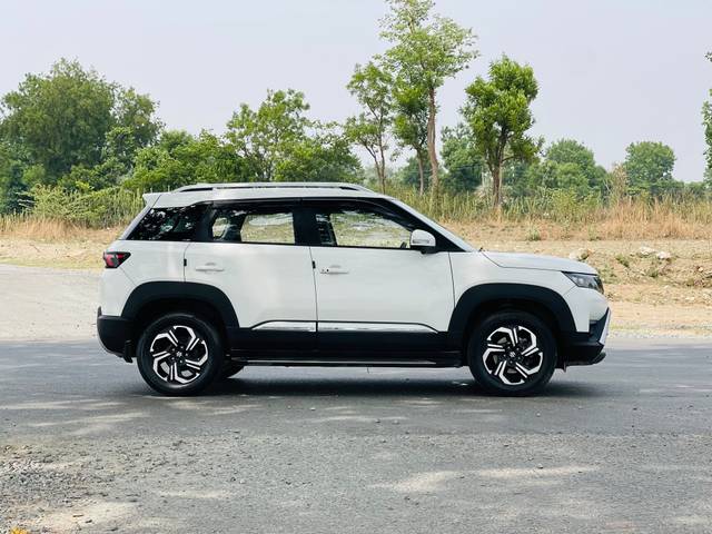 https://images10.gaadi.com/usedcar_image/243B6DCC-3FCD-4BA7-89FC-B0C9E4528897/original/d1ac34fb-db9d-4114-90a1-d67282af331b.jpg?imwidth=6401