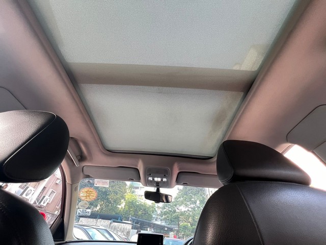 Second-hand 2018 Audi Q3 30 TFSI Premium FWD for sale in Kolkata-10