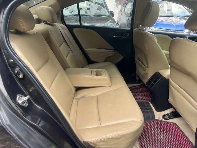 Second-hand 2018 Honda City i-VTEC CVT ZX for sale in Kolkata-8