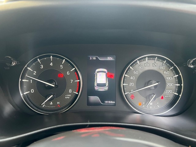 Second-hand 2023 Maruti Suzuki Baleno Alpha for sale in Kolkata-10