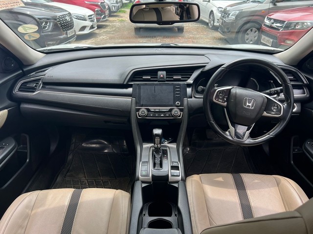 Second-hand 2019 Honda Civic VX for sale in Kolkata-4