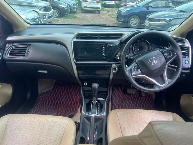 Second-hand 2018 Honda City i-VTEC CVT ZX for sale in Kolkata-4