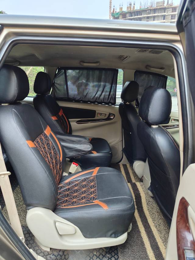 https://images10.gaadi.com/usedcar_image/29E1576B-C63C-4F06-B355-9164633DAF34/original/8337ad7e-a26a-4027-b058-ef0e120e959a.jpg?imwidth=6402