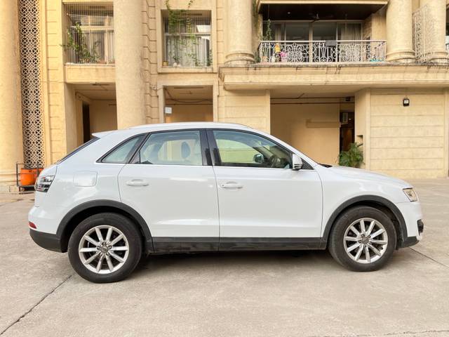 https://images10.gaadi.com/usedcar_image/29E1576B-C63C-4F06-B355-9164633DAF34/original/963706ce-aa4c-4b31-bf34-7b83e501ff69.jpg?imwidth=6401