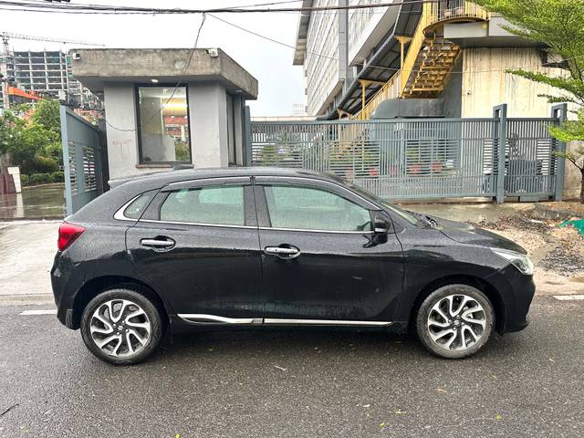 https://images10.gaadi.com/usedcar_image/2AC3C9B1-9CCE-4D48-A2A3-E72A95B27A43/original/e5103c4a-ed4a-4956-9253-e6d1f6992848.jpg?imwidth=6401