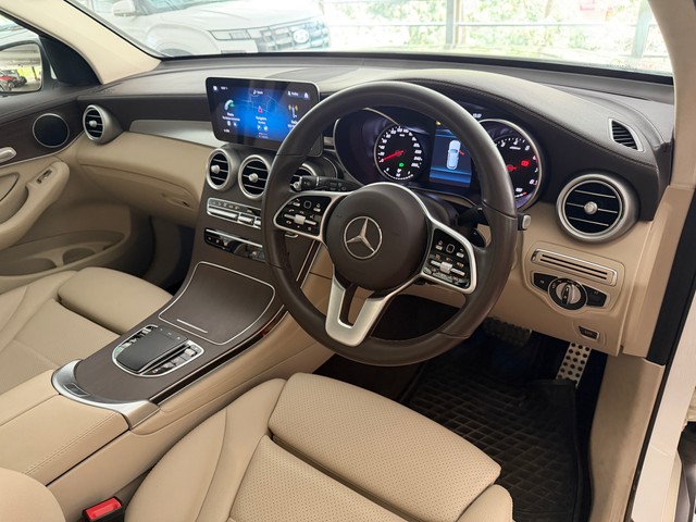 Second-hand 2020 Mercedes-Benz GLC 200 for sale in Mumbai-7