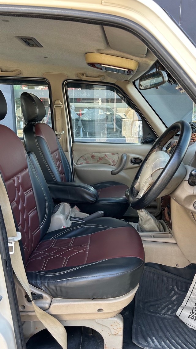 Second-hand 2008 Mahindra Scorpio M2DI for sale in Indore-9