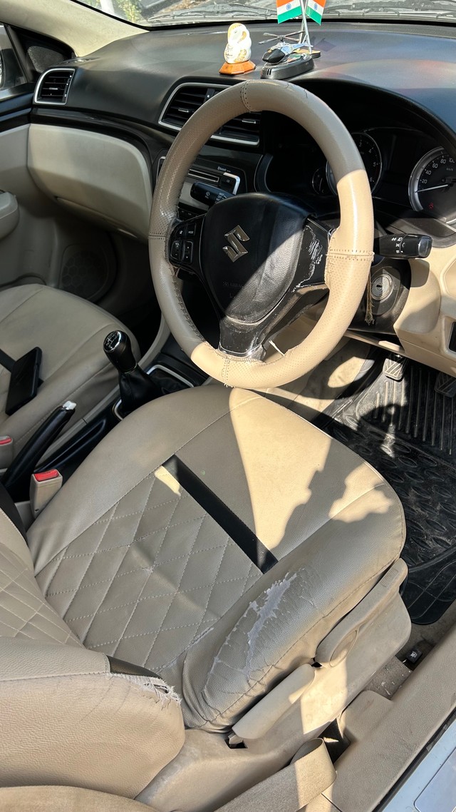 Second-hand 2014 Maruti Suzuki Ciaz VDi Plus for sale in Indore-9