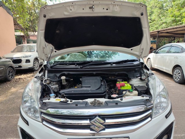 Maruti Suzuki Ertiga VXI CNG Second-hand 2017 Maruti Suzuki Ertiga VXI CNG for sale in New Delhi-9