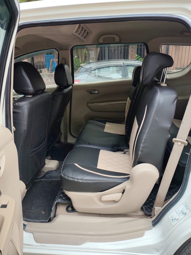 Maruti Suzuki Ertiga VXI CNG Second-hand 2017 Maruti Suzuki Ertiga VXI CNG for sale in New Delhi-8