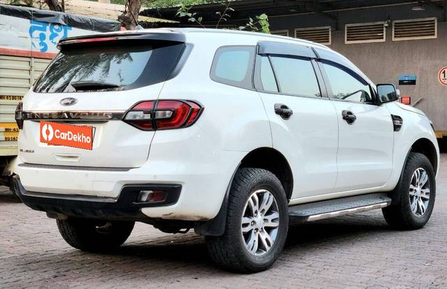 https://images10.gaadi.com/usedcar_image/3251168/original/usedcar_photo_6224154374029029603_y_17211665994908_1665994939_adbb4d17-4c15-4ef5-affa-67b274d53683_5f882add-7321-4412-b803-faa41ba630db.jpg?imwidth=6402