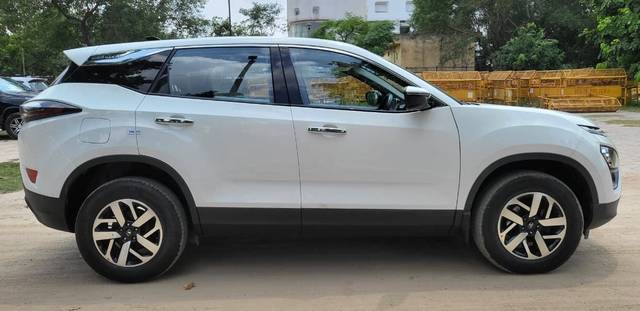 https://images10.gaadi.com/usedcar_image/3276484/original/zz1_crop_img_64c1f6a3f2f6f_1690433187.jpg?imwidth=6402